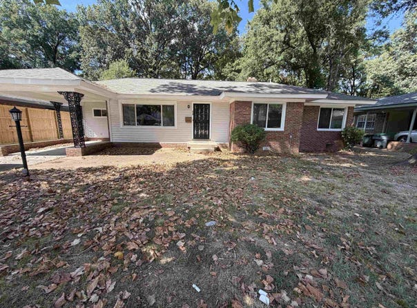 959 COLONIAL Rd, Memphis, TN 38117