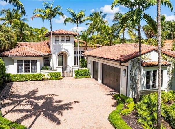 17009 Cortile Dr, NAPLES, FL 34110