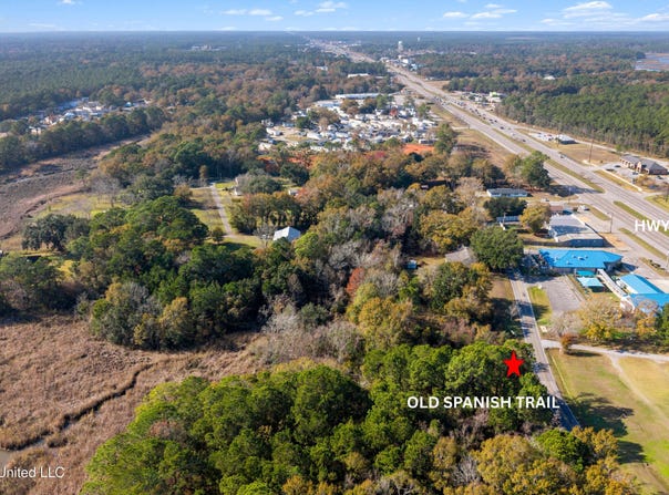 1021 Old Spanish Trail, Gautier, MS 39553
