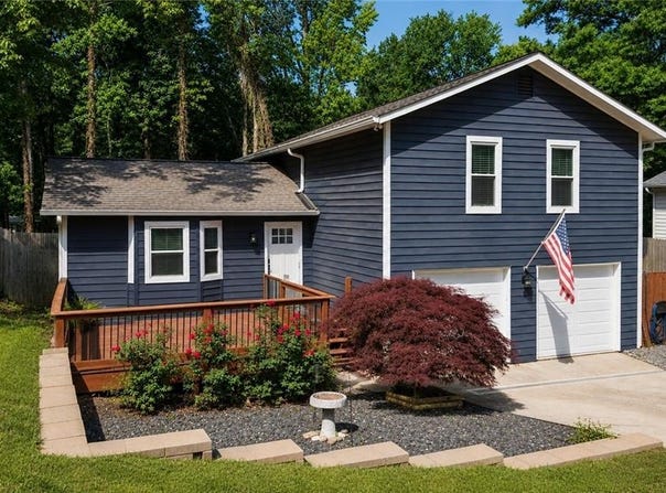 2083 Pond Road, Duluth, GA 30096