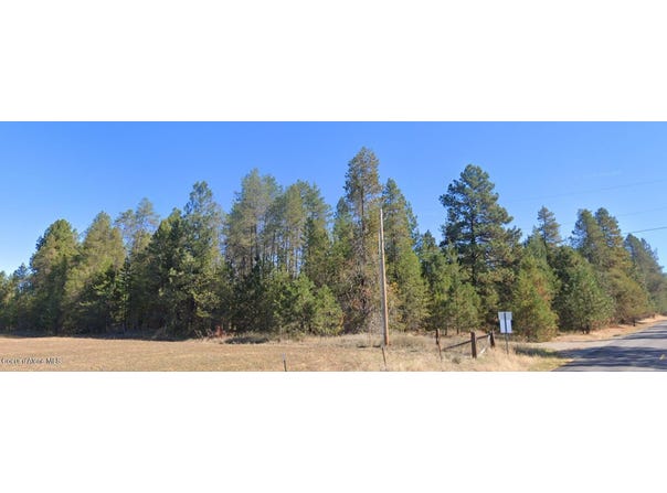755 Tweedie Rd, Blanchard, ID 83804