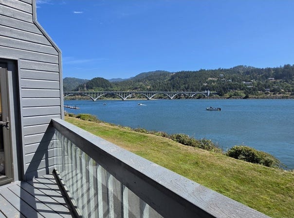 94304 WEDDERBURN Loop, GoldBeach, OR 97444
