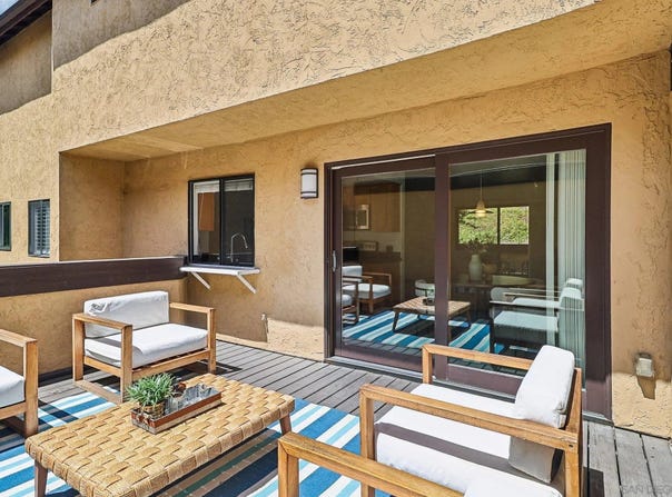 1680 N Coast Highway 101, Encinitas, CA 92024