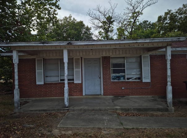 101 SE Hayes St., Idabel, OK 74745
