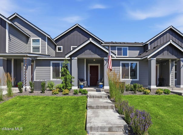 164 E Spirea Ln, Hayden, ID 83835