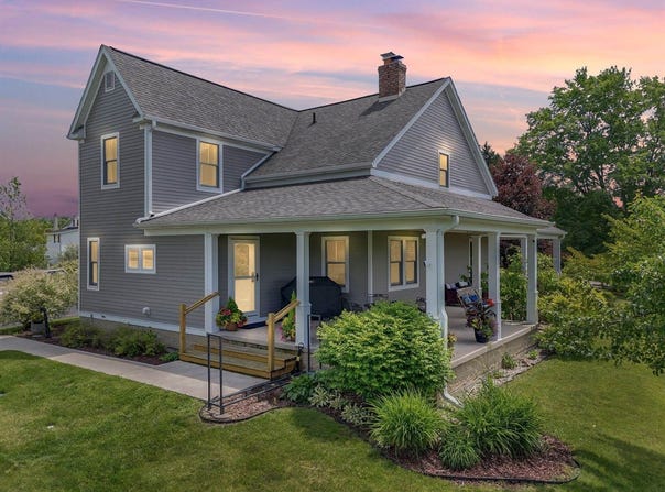 6232 River Road, Benzonia, MI 49616