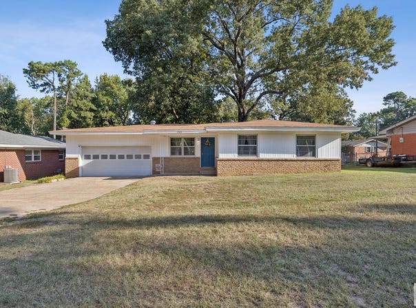 2308 Shady Ln, Texarkana, TX 75503