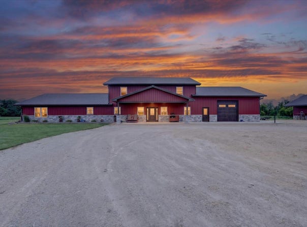 W641 County Road E, Brodhead, WI 53520