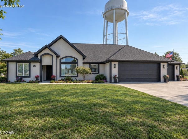406 Eugene Court, Carl Junction, MO 64834