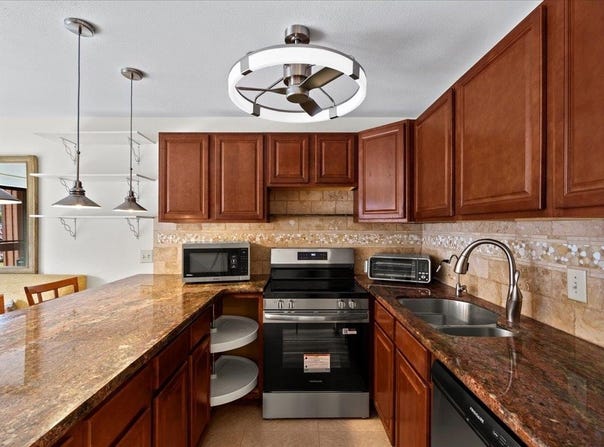 3740 Lower Honoapiilani Rd, Lahaina, HI 96761