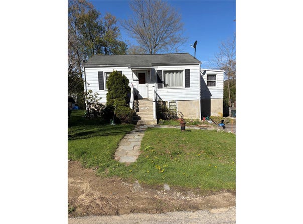 61 Pleasant Drive, Carmel, NY 10512