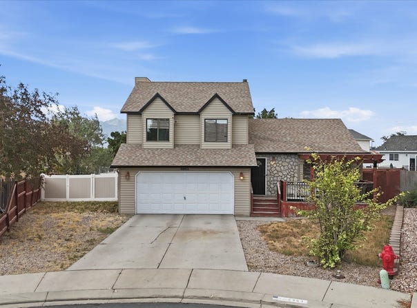 6963 S FIREFOX Cir, West Jordan, UT 84081