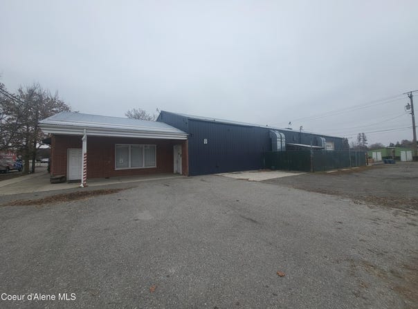415 E 3RD Ave, Post Falls, ID 83854