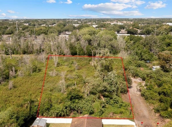 W GROVE Street, TAMPA, FL 33614