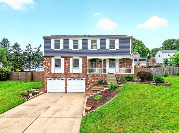 345 Celestial Dr, Freedom, PA 15042
