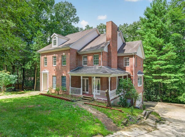 116 Rock Point Lane, Marion, VA 24354