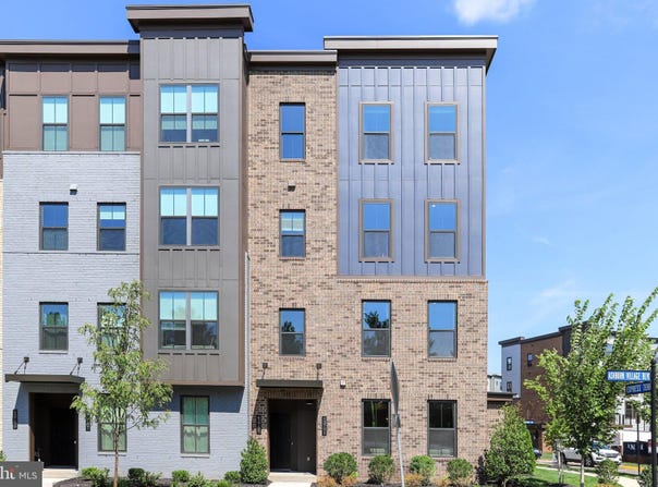 43789 METRO Terrace, ASHBURN, VA 20147