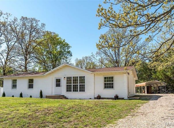 2640 Highway H, Sullivan, MO 63080