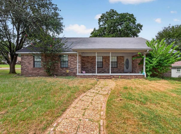 2850 Sylvia, Arkadelphia, AR 71923