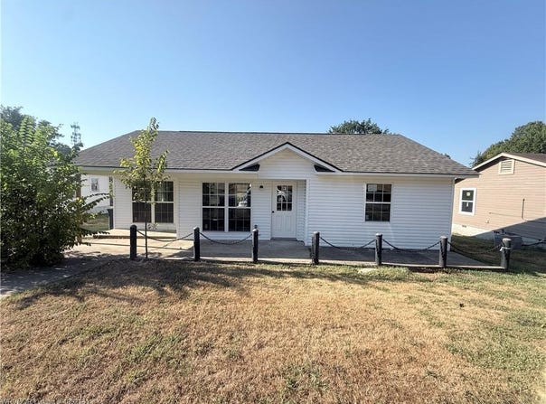 1708 Alma BLVD, Van Buren, AR 72956