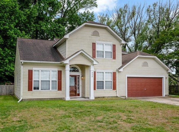 908 Andrews Xing, Smithfield, VA 23430