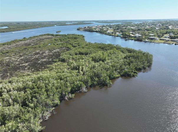 2291 AND 2295 DELAN Drive, PUNTA GORDA, FL 33983