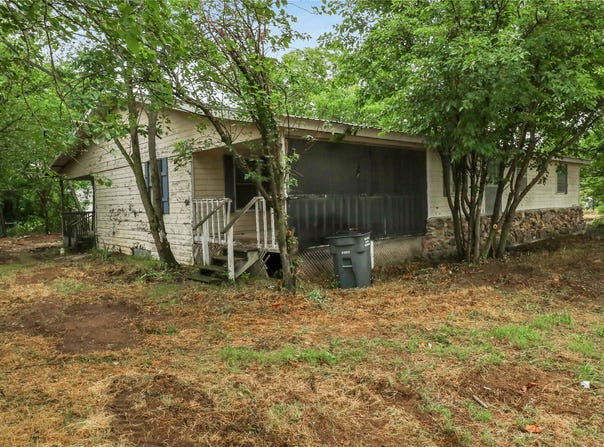 306 Denver Road, Sunset, TX 76270