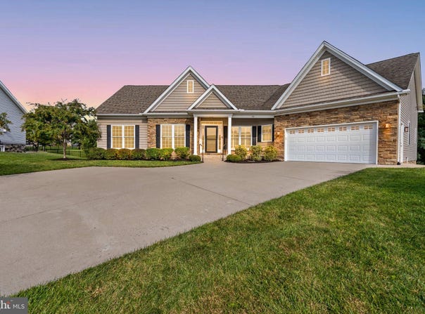 150 ABRAMS POINTE Boulevard, WINCHESTER, VA 22602