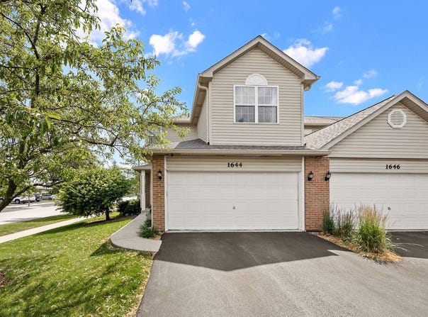 1644 Windward Avenue, Naperville, IL 60563