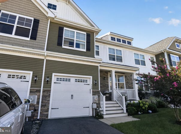 320 ARCH Street, MILTON, DE 19968