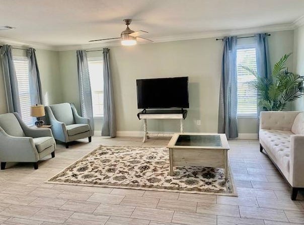 239 E BUFFALO BLUFF RD, SATSUMA, FL 32189