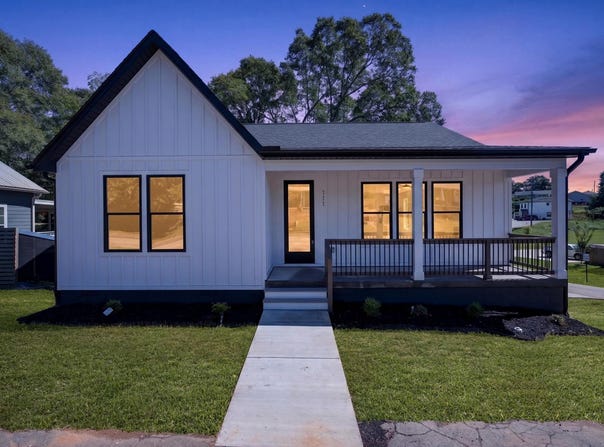 111 Liberty Drive, Easley, SC 29640-3223