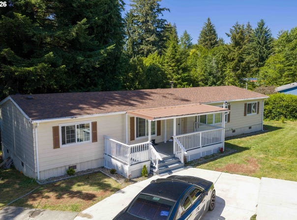 68964 WILDWOOD Rd, NorthBend, OR 97459