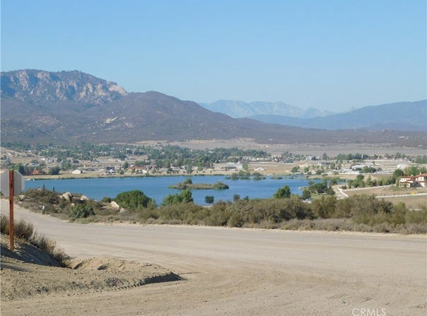 753 Rolling Hills Drive, Aguanga, CA 92536