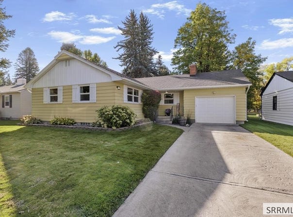 215 Tautphaus Drive, Idaho Falls, ID 83402
