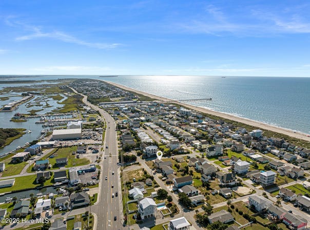 312 E Bogue Boulevard, Atlantic Beach, NC 28512