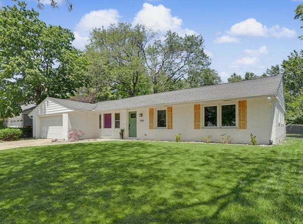 1008 Devonshire Drive, Champaign, IL 61821