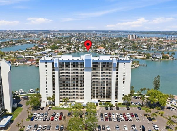 9495 BLIND PASS Road, ST PETE BEACH, FL 33706