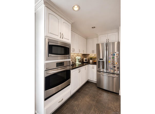 202-13 33rd Avenue, Bayside, NY 11361