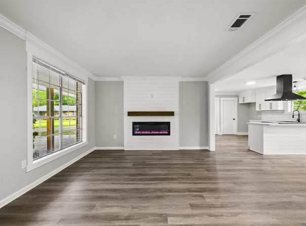 6415 Vineyard Dr, Baton Rouge, LA 70812