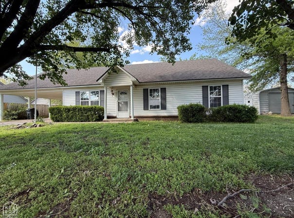 101 Gamble, Manila, AR 72442
