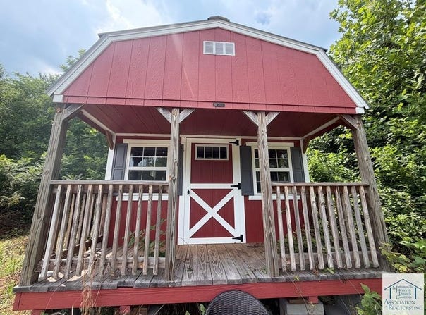 10521 Snow Creek Rd, Penhook, VA 24137