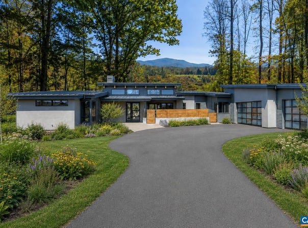 3 DICK WOODS RD, AFTON, VA 22903