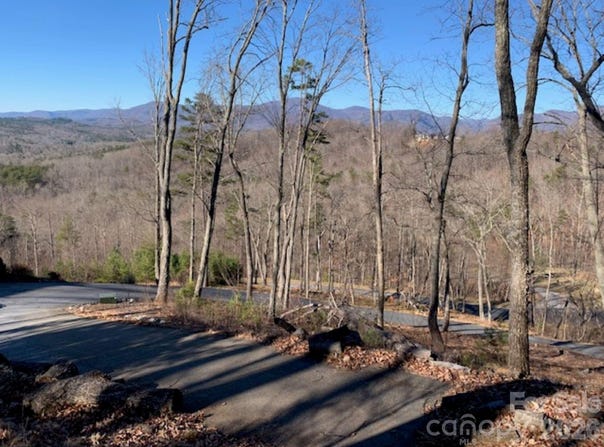 218 Rock Ledge Drive, Lake Lure, NC 28746