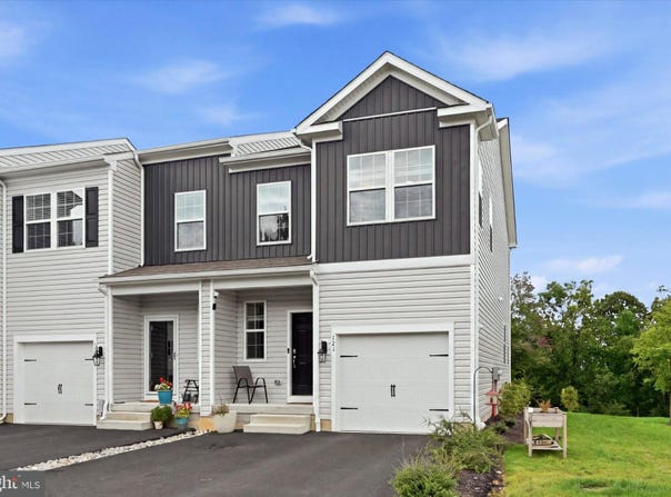 121 TUDOR Street, COATESVILLE, PA 19320