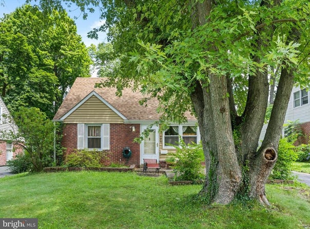 105 YALE SQ, MORTON, PA 19070