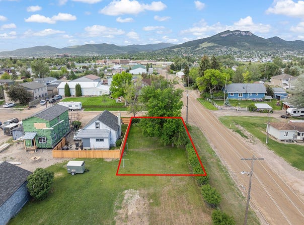 100 Reed Avenue, Helena, MT 59601