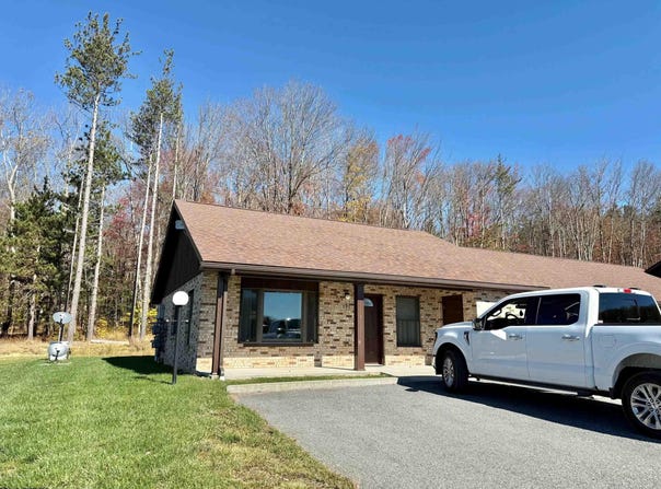 601 Woodside Drive, Thomas, WV 26292