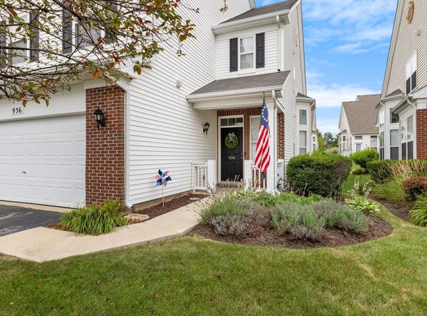 936 Bluebell Circle, Joliet, IL 60431