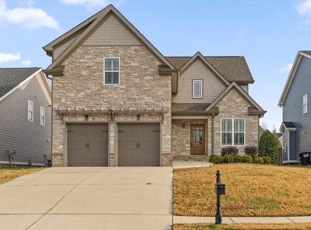 8975 Silver Maple Drive, Ooltewah, TN 37363